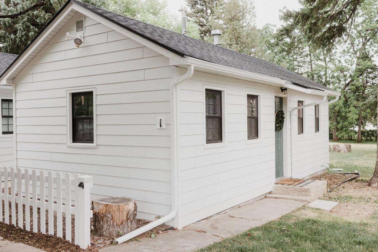 Spearfish Cottages Eksteriør billede